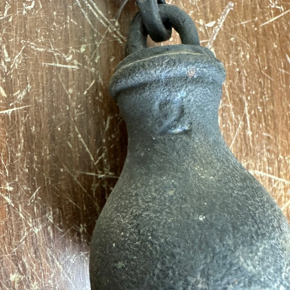 Vintage Antique Black Cast Iron Hanging Scale with Weight‎ Farmhouse Decor